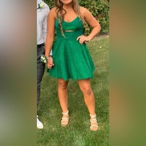 Homecoming dress. Green size 5 $50